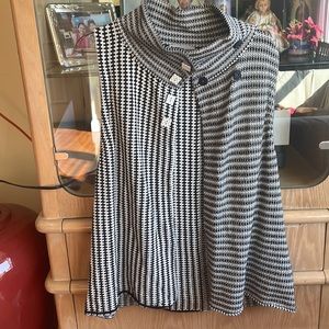 HABITAT CLOTHES TO LIVE IN SWEATER VEST